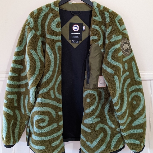 Canada Goose Jacket - Picture 3 of 5